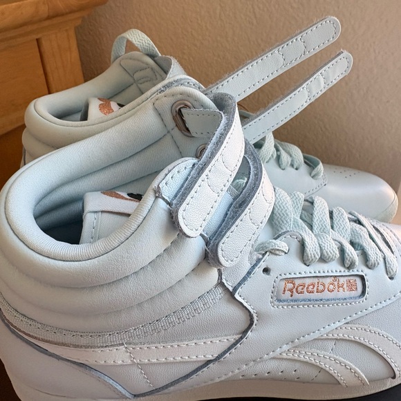 Reebok Cardi B freestyle-hi trainers - Picture 5 of 8